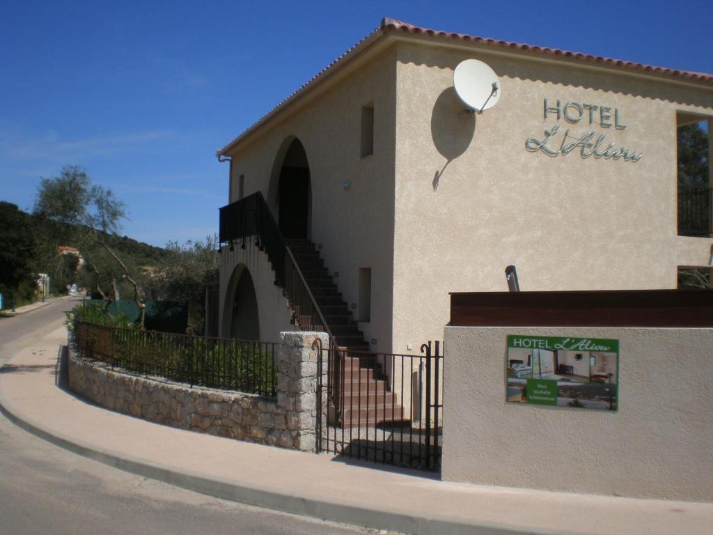 Hotel L'Alivu Галерия Экстерьер фото